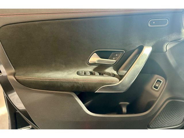 Mercedes-Benz CLA 250 е Coupe * AMG* Camera * Лизинг - автомобили, коли, обяви за нови и употребявани 6