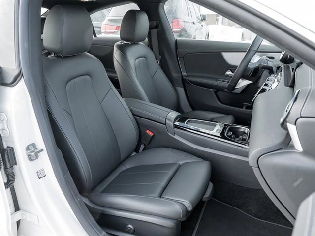 Mercedes-Benz CLA 250 * 4MATIC* Автокредит(Цена до БГ) - автомобили, коли, обяви за нови и употребявани 12