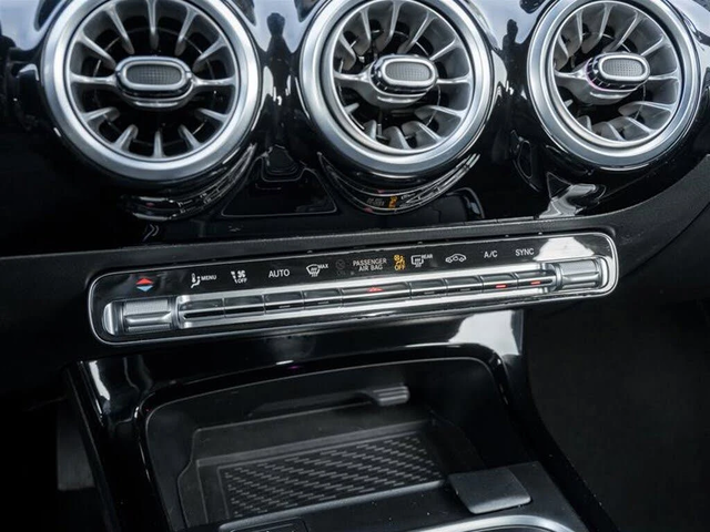 Mercedes-Benz CLA 250 * 4MATIC* Автокредит(Цена до БГ) - автомобили, коли, обяви за нови и употребявани 9