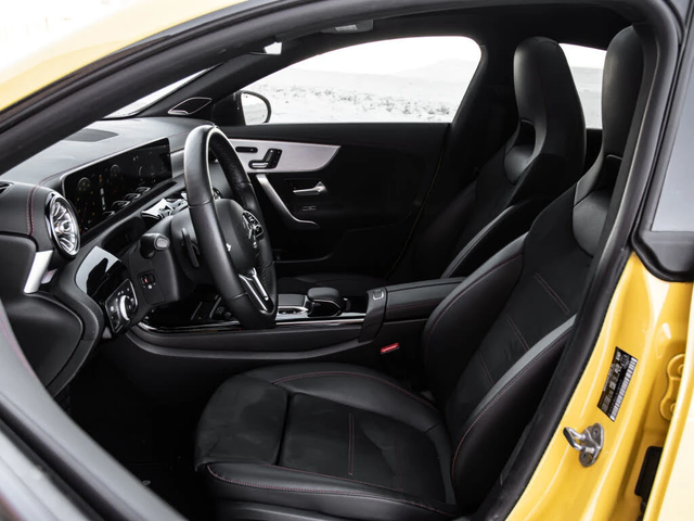 Mercedes-Benz CLA 250 * AMG Line * HeadUp * * AвтоКредит* (ЦЕНА ДО БГ) - автомобили, коли, обяви за нови и употребявани 6