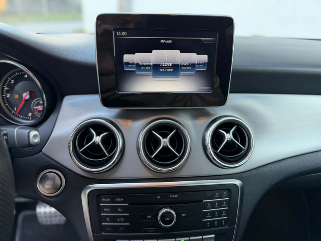 Mercedes-Benz CLA 250 CDI / SHOOTING BRAKE / 4-MATIC - автомобили, коли, обяви за нови и употребявани 12
