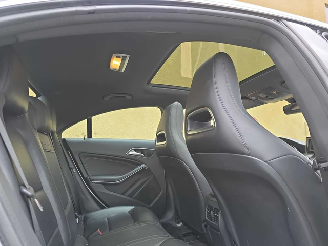 Mercedes-Benz CLA 250 ПОДГРЕВ * ПАНОРАМА * ОТ ПРЕДСТАВИТЕЛСТВО * - автомобили, коли, обяви за нови и употребявани 11
