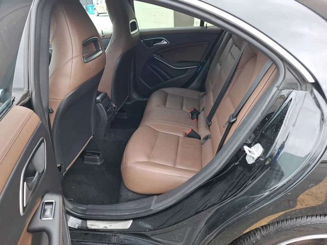 Mercedes-Benz CLA 250 * CARFAX * ПОДГРЕВИ * NAVI * ПАМЕТ - автомобили, коли, обяви за нови и употребявани 11