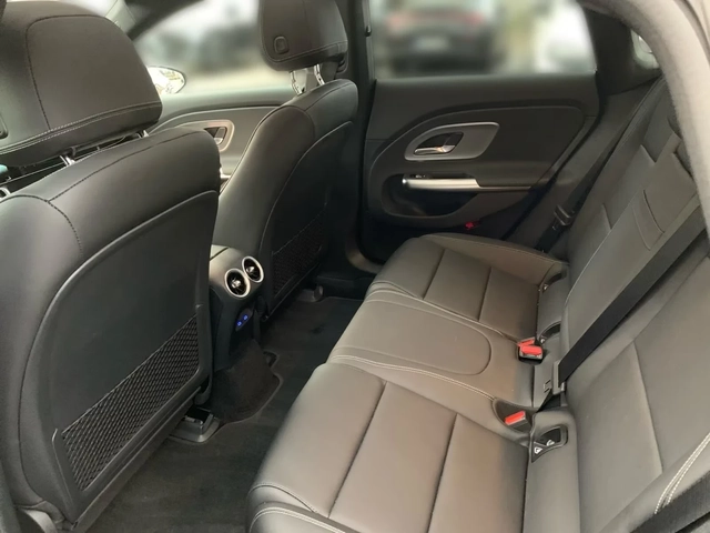 Mercedes-Benz CLA 250 + EQ Premium DISTR MultiB 360 W/P Pano Massage B/S - автомобили, коли, обяви за нови и употребявани 10