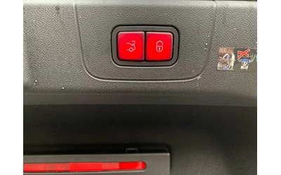 Mercedes-Benz CLA 250 + EQ Premium DISTR MultiB 360 W/P Pano Massage B/S - автомобили, коли, обяви за нови и употребявани 12