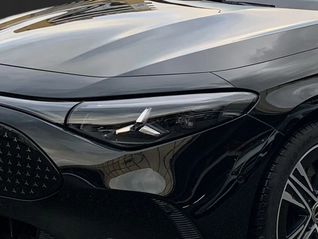 Mercedes-Benz CLA 250 + EQ Premium DISTR MultiB 360 W/P Pano Massage B/S - автомобили, коли, обяви за нови и употребявани 3