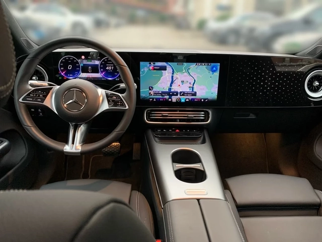 Mercedes-Benz CLA 250 + EQ Premium DISTR MultiB 360 W/P Pano Massage B/S - автомобили, коли, обяви за нови и употребявани 6