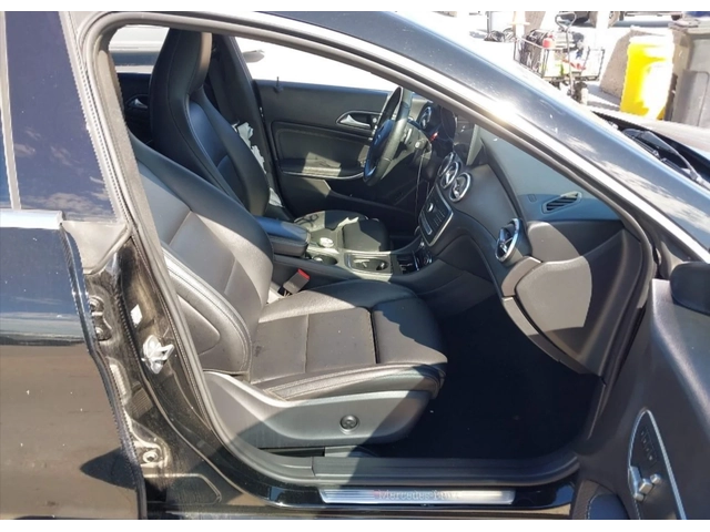 Mercedes-Benz CLA 250 Автофинансиране* - автомобили, коли, обяви за нови и употребявани 4