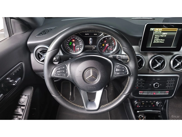 Mercedes-Benz CLA 250 4MATIC* КОЖА* ПОДГРЕВ* PANO* - автомобили, коли, обяви за нови и употребявани 11
