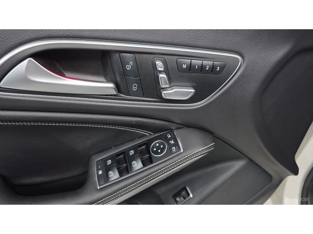 Mercedes-Benz CLA 250 4MATIC* КОЖА* ПОДГРЕВ* PANO* - автомобили, коли, обяви за нови и употребявани 9