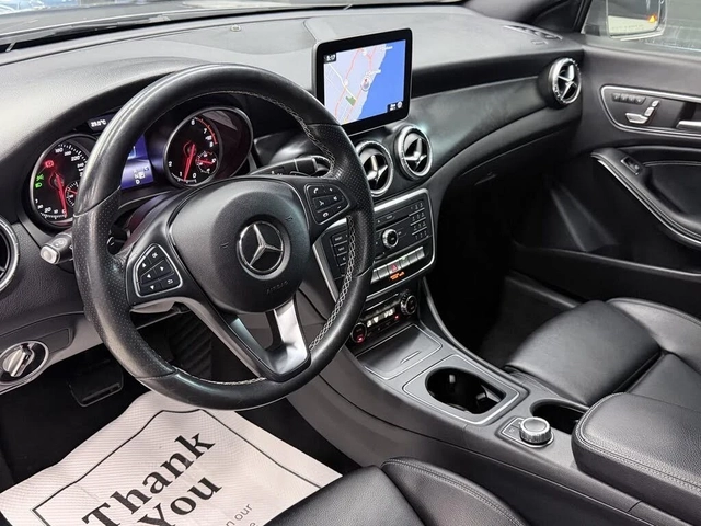 Mercedes-Benz CLA 250 4MATIC/PANOROOF/REAR-VIEW/PREMIUM - автомобили, коли, обяви за нови и употребявани 5