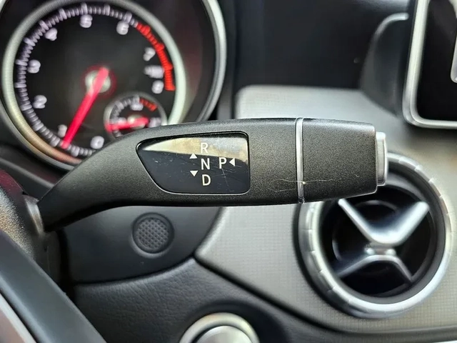 Mercedes-Benz CLA 250 САМО 30% АВАНС - автомобили, коли, обяви за нови и употребявани 16