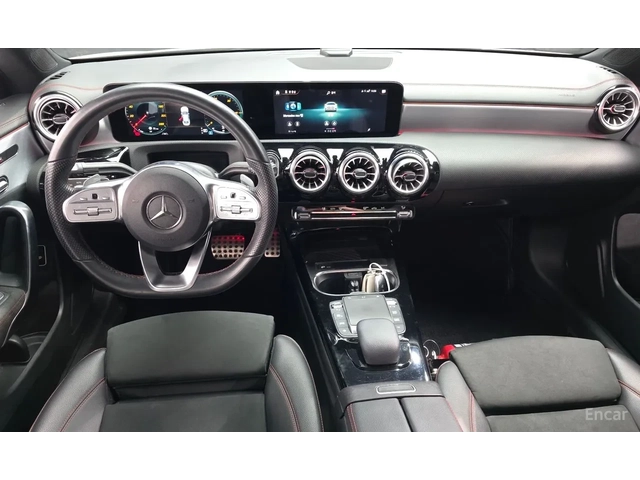 Mercedes-Benz CLA 250 4MATIC AMG LINE | АЛКАНТАРА | ПОДГРЕВ | 360 КАМЕРИ - автомобили, коли, обяви за нови и употребявани 9