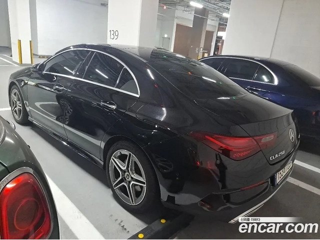 Mercedes-Benz CLA 250 AMG LINE | 4MATIC - автомобили, коли, обяви за нови и употребявани 3