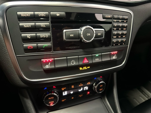 Mercedes-Benz CLA 250 4MATIC | AMG Package | Sunroof | Navigation | Blin - автомобили, коли, обяви за нови и употребявани 8