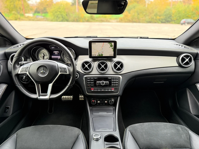 Mercedes-Benz CLA 250i AMG ORANGE ART EDITION - автомобили, коли, обяви за нови и употребявани 8