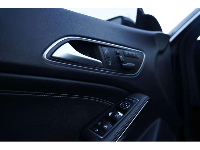 Mercedes-Benz CLA * CLA250 4MATIC * CARFAX * ЦЕНА ДО БГ - автомобили, коли, обяви за нови и употребявани 5