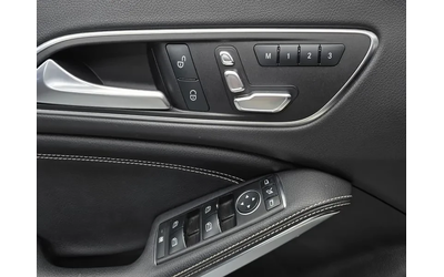 Mercedes-Benz CLA 4Matic - автомобили, коли, обяви за нови и употребявани 16