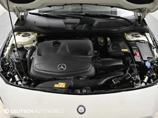 Mercedes-Benz CLA 250 4Matic - автомобили, коли, обяви за нови и употребявани 5