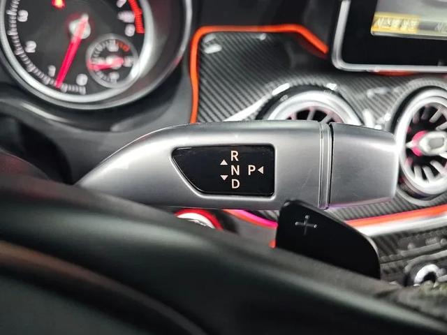 Mercedes-Benz CLA 4Matic - автомобили, коли, обяви за нови и употребявани 16