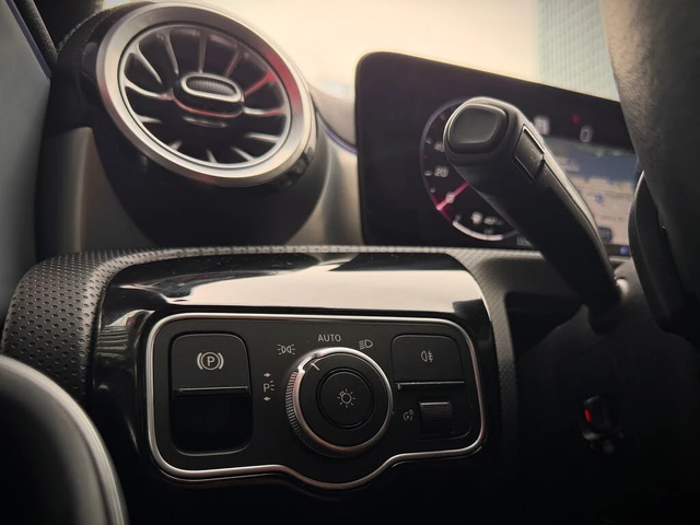 Mercedes-Benz CLA * АвтоКредит * (ЦЕНА ДО БГ) - автомобили, коли, обяви за нови и употребявани 9