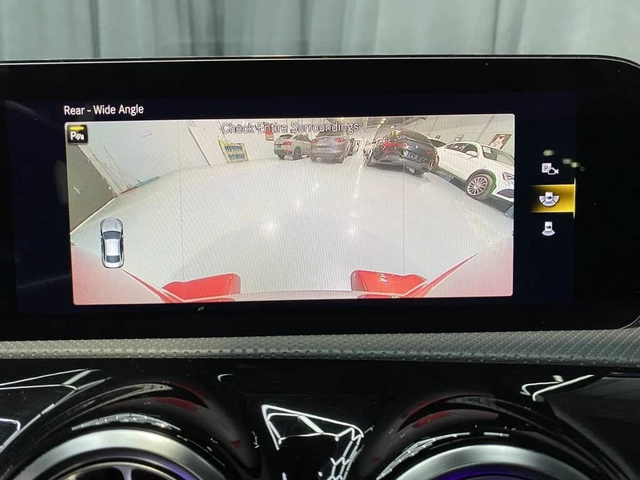 Mercedes-Benz CLA * AMG Line * HeadUp * * AвтоКредит* (ЦЕНА ДО БГ) - автомобили, коли, обяви за нови и употребявани 13