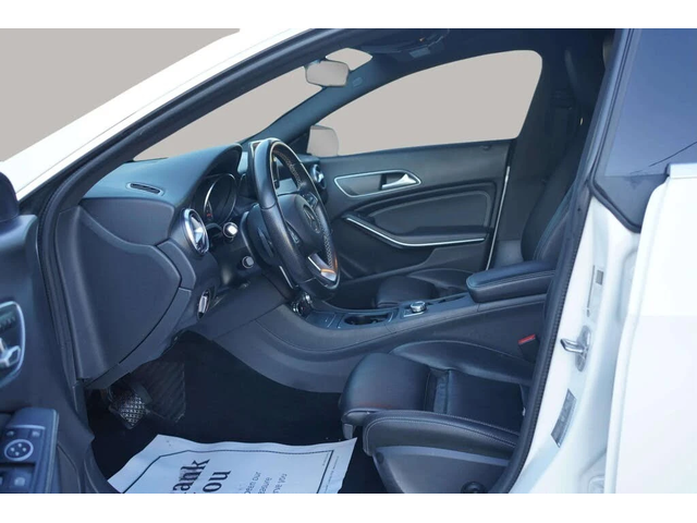 Mercedes-Benz CLA * AMG Line * HeadUp * * AвтоКредит* (ЦЕНА ДО БГ) - автомобили, коли, обяви за нови и употребявани 9