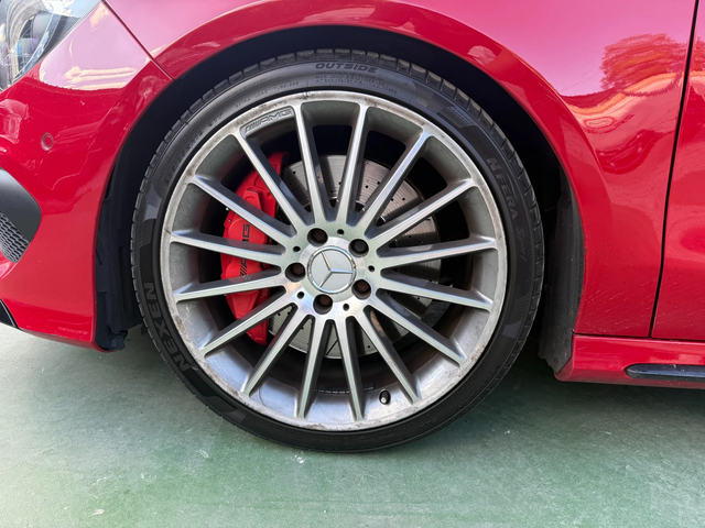 Mercedes-Benz CLA 45 AMG 4MATIC - автомобили, коли, обяви за нови и употребявани 16