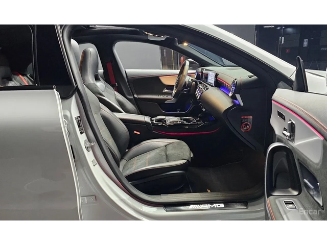 Mercedes-Benz CLA 45 AMG S 4MATIC+ | MULTIBEAM LED | АЛКАНТАРА | ПАНОРАМА - автомобили, коли, обяви за нови и употребявани 8