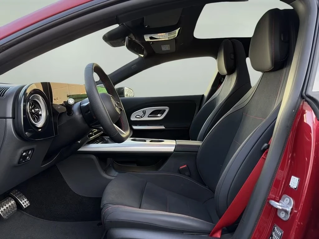 Mercedes-Benz CLA 250 - автомобили, коли, обяви за нови и употребявани 3