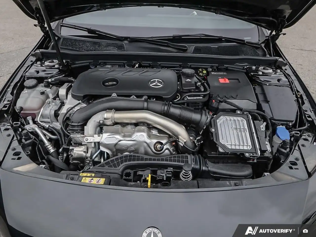 Mercedes-Benz CLA 4MATIC Coupe All Wheel Drive - автомобили, коли, обяви за нови и употребявани 6