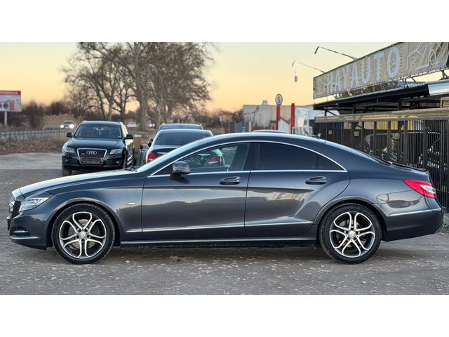Mercedes-Benz CLS 250 d= Sport Pack= Distronic= Keyless Go= - автомобили, коли, обяви за нови и употребявани 7