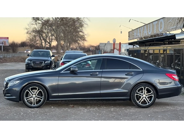 Mercedes-Benz CLS 250 d= Sport Pack= Distronic= Keyless Go= - автомобили, коли, обяви за нови и употребявани 7