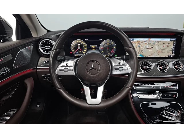 Mercedes-Benz CLS 300 AMG-line - автомобили, коли, обяви за нови и употребявани 10