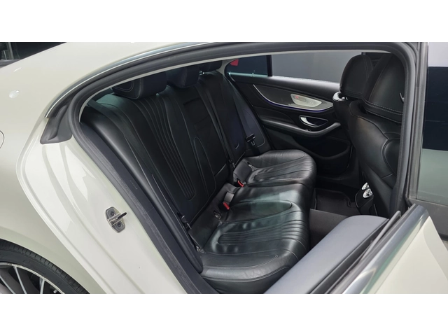 Mercedes-Benz CLS 300 - автомобили, коли, обяви за нови и употребявани 11