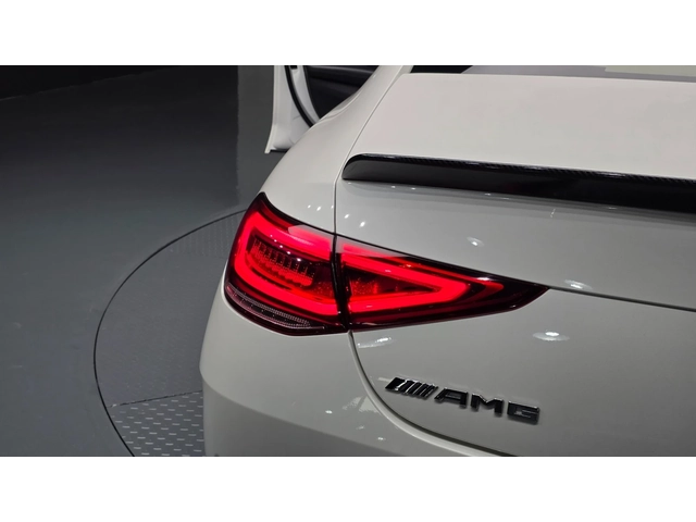 Mercedes-Benz CLS 300 - автомобили, коли, обяви за нови и употребявани 4