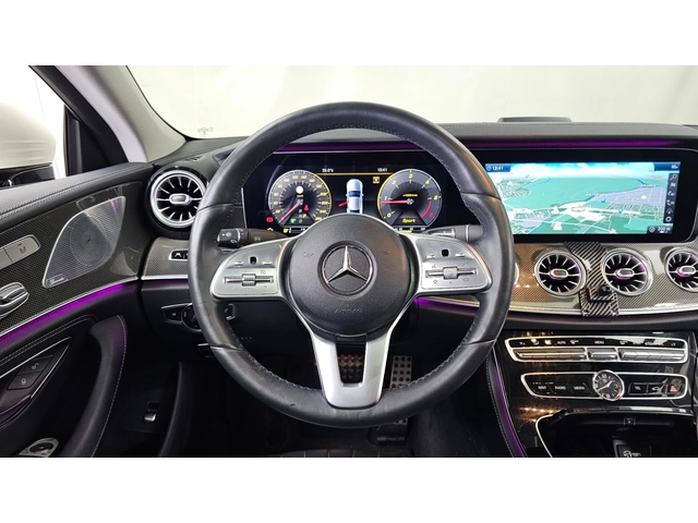 Mercedes-Benz CLS 300 d AMG Line - автомобили, коли, обяви за нови и употребявани 10
