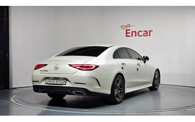 mercedes-benz-cls-300 - 1