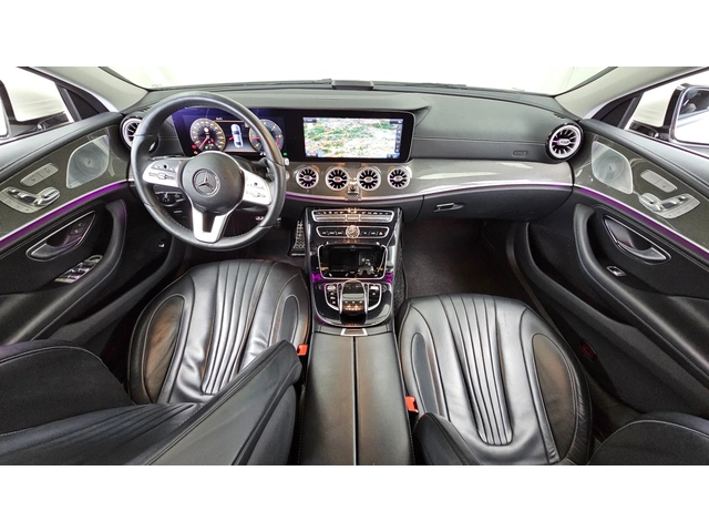Mercedes-Benz CLS 300 d AMG Line - автомобили, коли, обяви за нови и употребявани 6