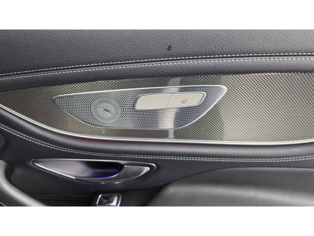 Mercedes-Benz CLS 300 CLS300d AMG Line | HUD | Панорама - автомобили, коли, обяви за нови и употребявани 15