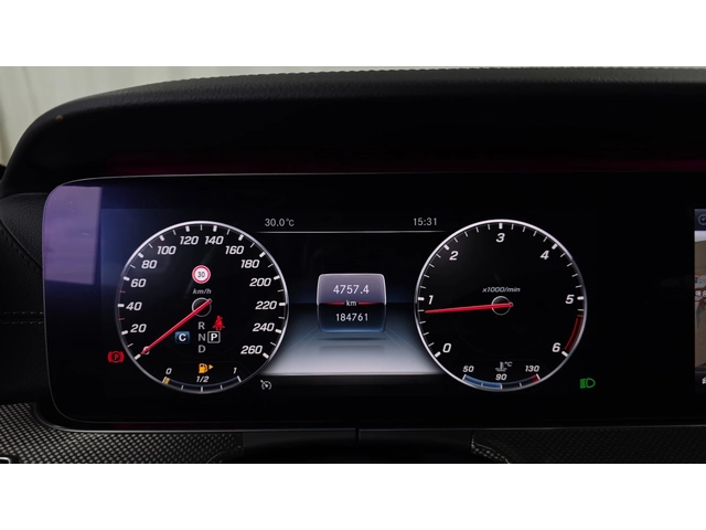 Mercedes-Benz CLS 300 CLS300d AMG Line | HUD | Панорама - автомобили, коли, обяви за нови и употребявани 7