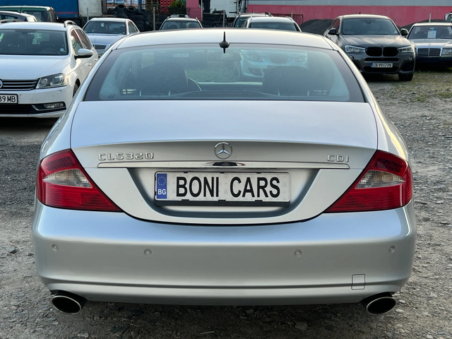 Mercedes-Benz CLS 320 CDI 224к.с./На пружини/ Перфектно състояние!!! - автомобили, коли, обяви за нови и употребявани 5
