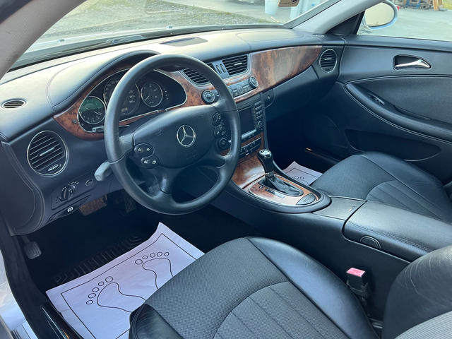 Mercedes-Benz CLS 320 CDI 224к.с./На пружини/ Перфектно състояние!!! - автомобили, коли, обяви за нови и употребявани 9