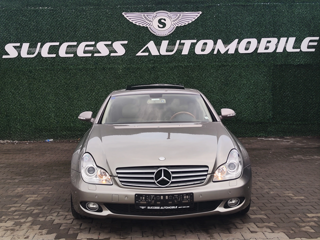 Mercedes-Benz CLS 320 AMG* NAVI* ALCANTAR* LIZING - автомобили, коли, обяви за нови и употребявани 1