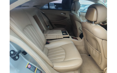 Mercedes-Benz CLS 320 AMG* NAVI* ALCANTAR* LIZING - автомобили, коли, обяви за нови и употребявани 6