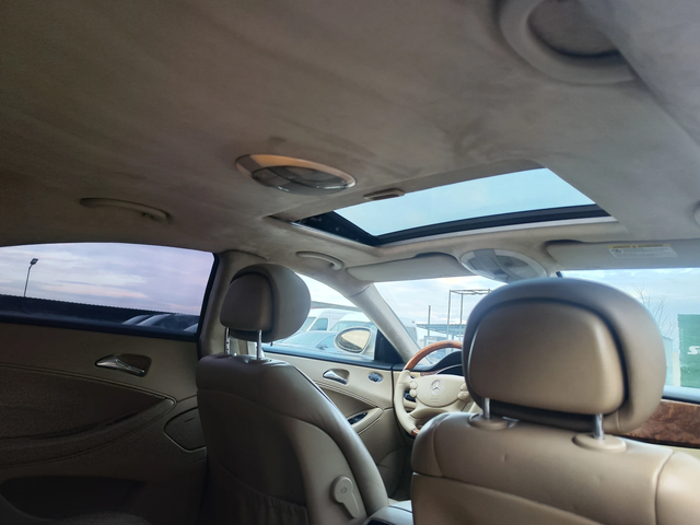 Mercedes-Benz CLS 320 AMG* NAVI* ALCANTAR* LIZING - автомобили, коли, обяви за нови и употребявани 9