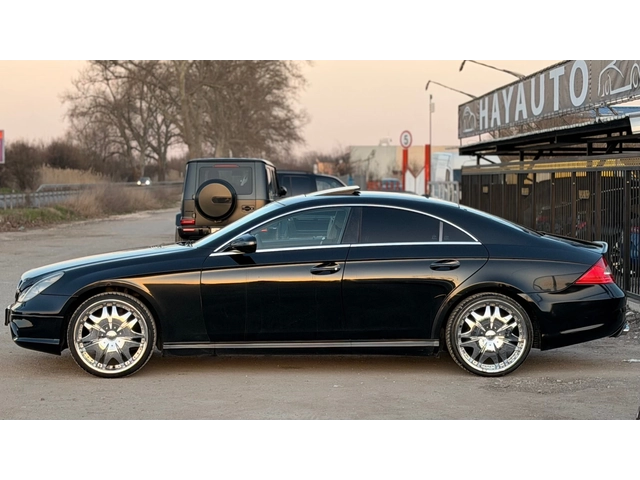 Mercedes-Benz CLS 320 CDI= 63AMG= FACELIFT= KEYLESS GO= ПОДГРЯВАНЕ/ОБДУХ - автомобили, коли, обяви за нови и употребявани 7