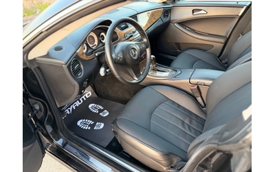 Mercedes-Benz CLS 320 CDI= 63AMG= FACELIFT= KEYLESS GO= ПОДГРЯВАНЕ/ОБДУХ - автомобили, коли, обяви за нови и употребявани 8