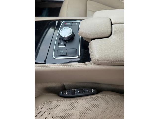 Mercedes-Benz CLS 350 БАРТЕР ЛИЗИНГ AMG packet - автомобили, коли, обяви за нови и употребявани 15