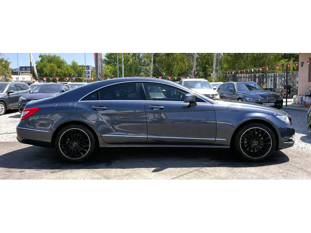 Mercedes-Benz CLS 350 3.0D 265HP NAVI - автомобили, коли, обяви за нови и употребявани 3